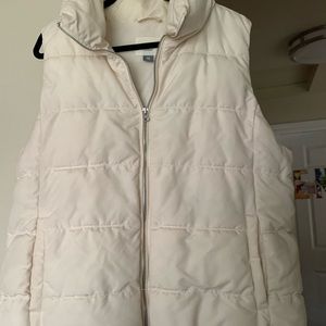 Puffy old navy vest